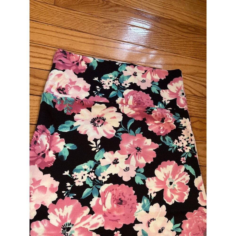 Pencil skirt straight mini black pink floral feminine grandma core whimsical NEW